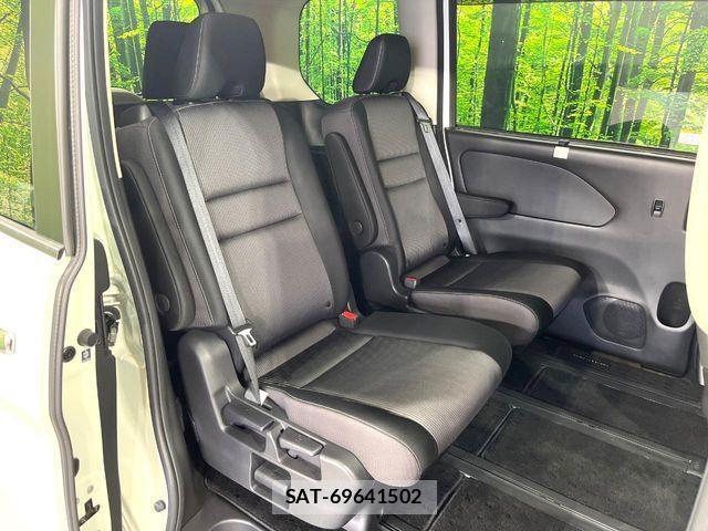 Nissan SERENA 2020-12 7224669-8
