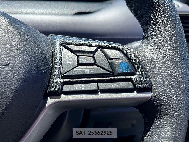 Nissan SERENA 2022-09 7224712-17