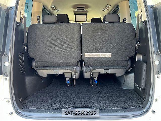 Nissan SERENA 2022-09 7224712-20