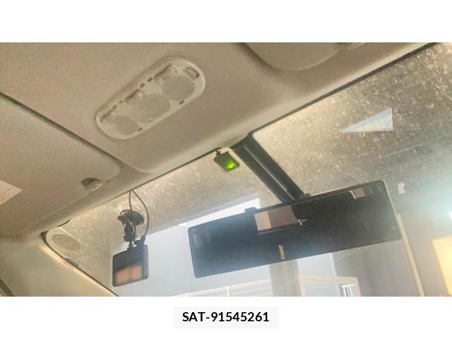 Nissan SERENA 2011-11 7224623-20