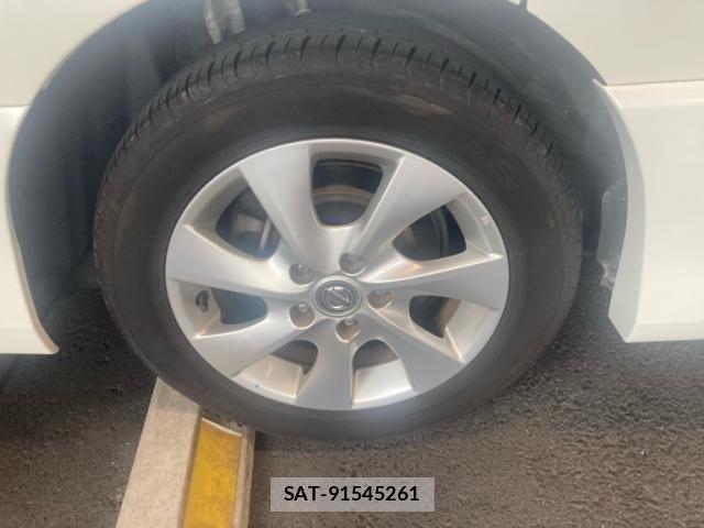 Nissan SERENA 2011-11 7224623-6