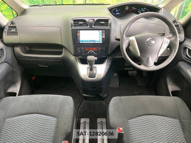 Nissan SERENA 2012-03 7224628-1