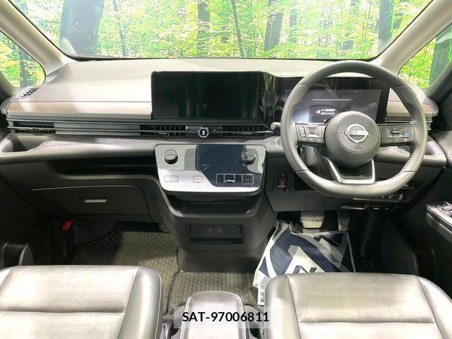Nissan SERENA 2024-02 7224738-1