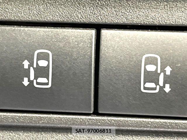 Nissan SERENA 2024-02 7224738-3