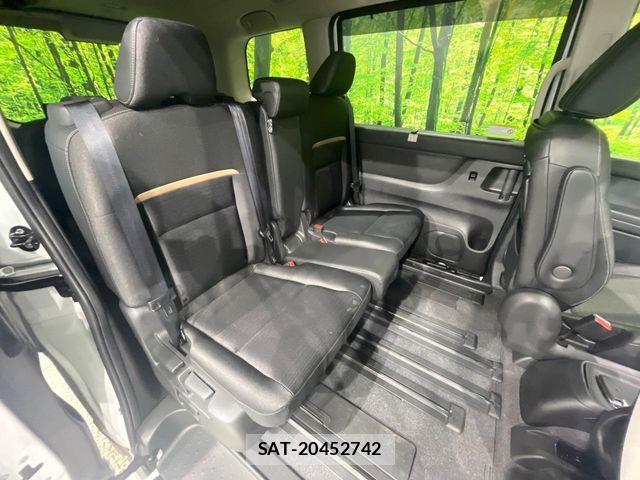 Nissan SERENA 2024-08 7224742-10