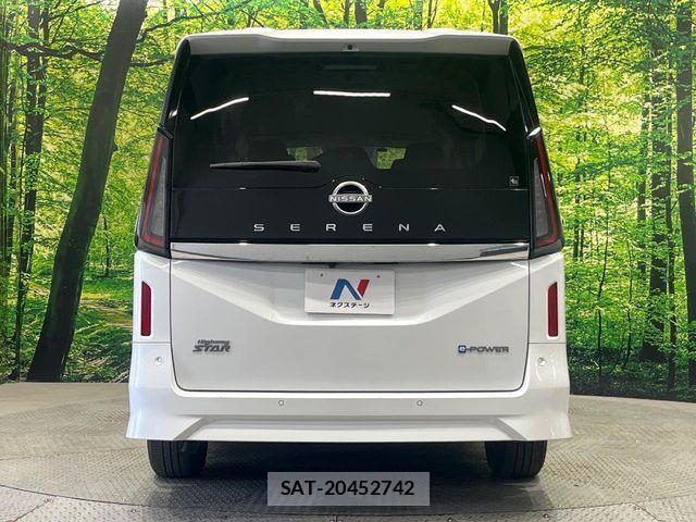 Nissan SERENA 2024-08 7224742-17