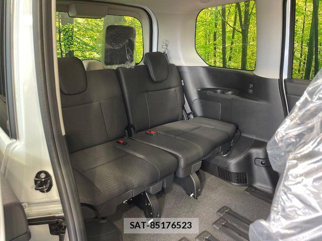 Nissan SERENA 2025-12 7215783-9