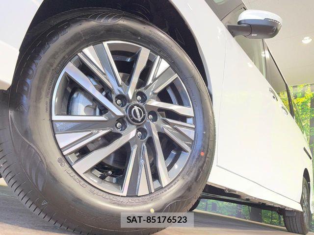Nissan SERENA 2025-12 7215783-13