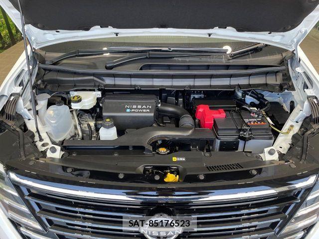 Nissan SERENA 2025-12 7215783-18