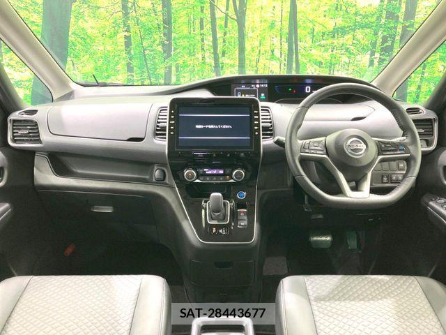 Nissan SERENA 2022-10 7224711-1