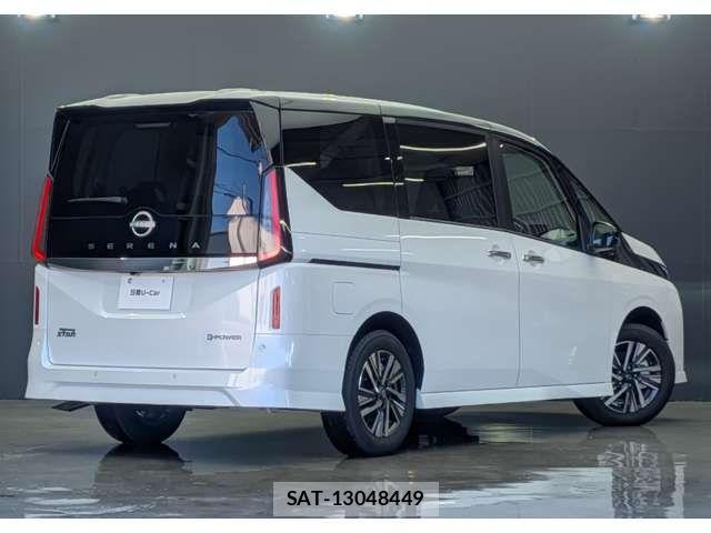 Nissan SERENA 2025-08 7224767-1