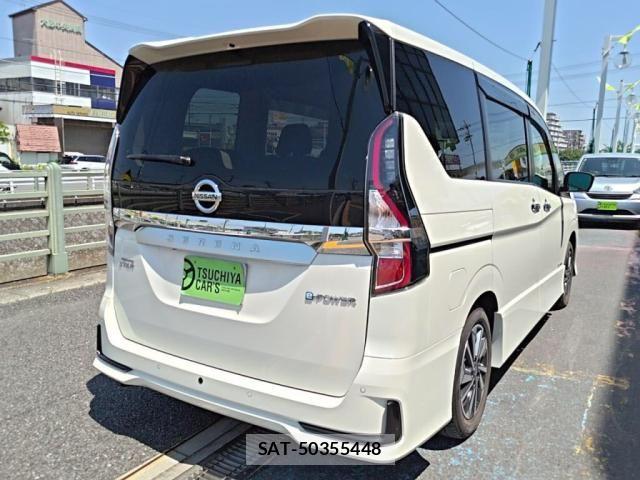 Nissan SERENA 2022-02 7224700-1