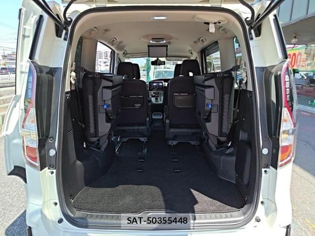Nissan SERENA 2022-02 7224700-26