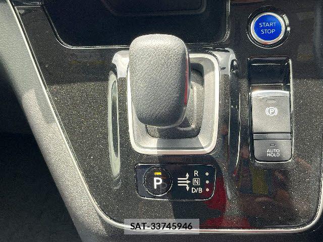 Nissan SERENA 2022-07 7224714-19