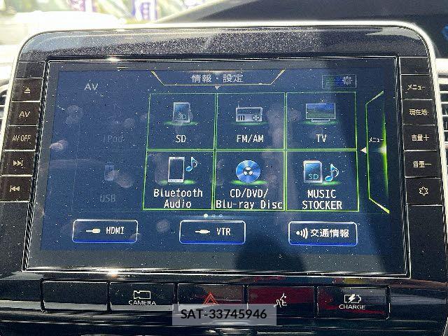 Nissan SERENA 2022-07 7224714-5