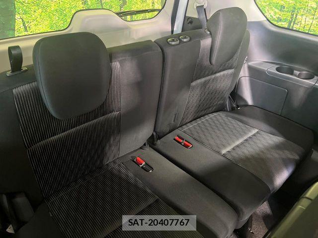 Nissan SERENA 2021-09 7215908-9