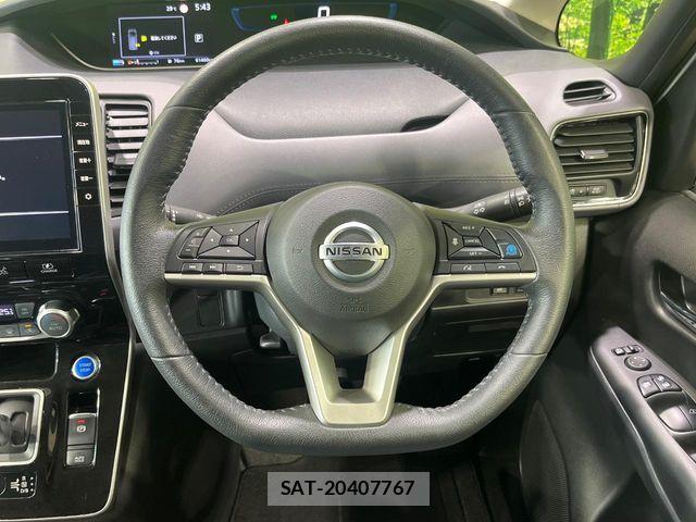 Nissan SERENA 2021-09 7215908-11