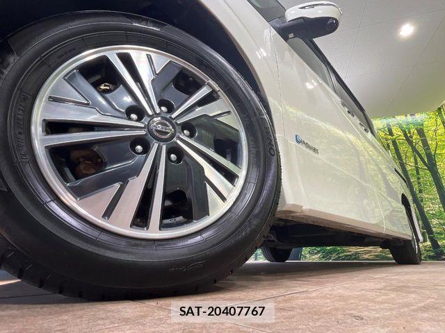 Nissan SERENA 2021-09 7215908-13