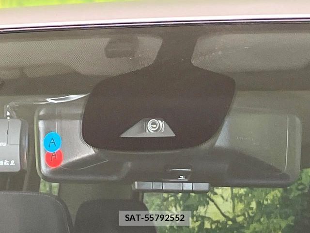 Nissan SERENA 2022-10 7224715-2