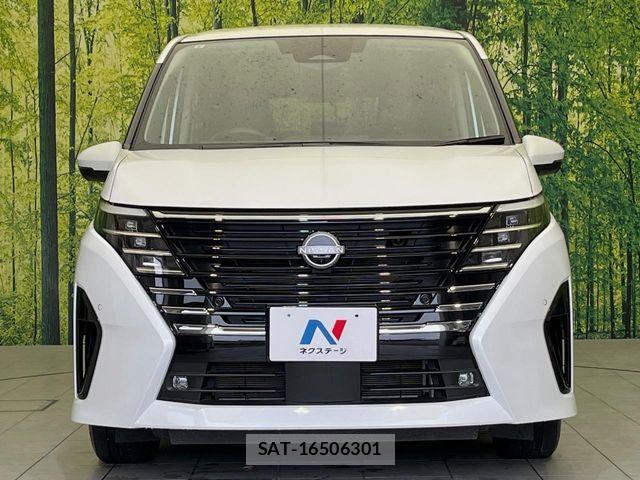 Nissan SERENA 2023-05 7224731-14