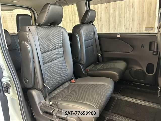 Nissan SERENA 2019-04 7224660-12