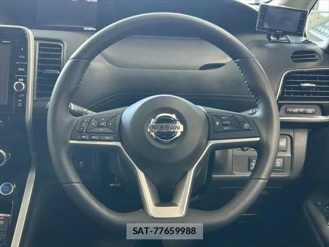 Nissan SERENA 2019-04 7224660-15