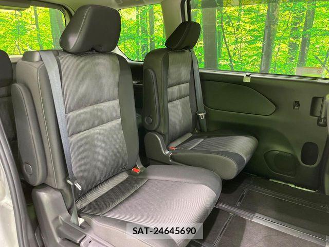 Nissan SERENA 2022-03 7224703-8