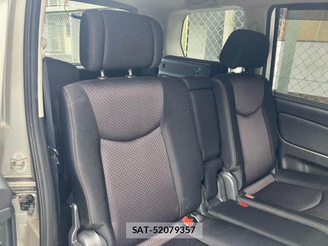 Nissan SERENA 2011-09 7224624-9
