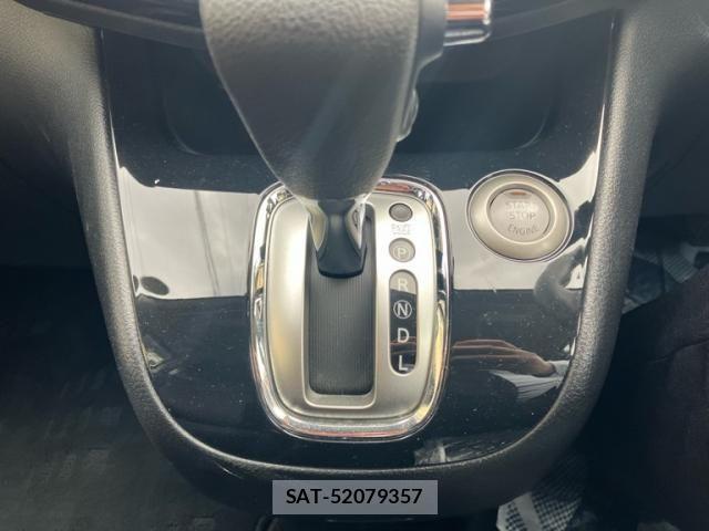 Nissan SERENA 2011-09 7224624-17