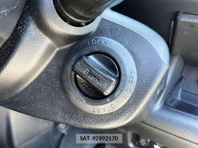 Nissan SERENA 2010-05 7224614-4