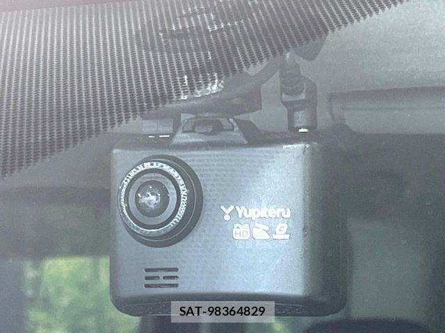 Nissan SERENA 2020-09 7218283-6