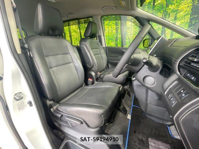 Nissan SERENA 2019-06 7224656-7