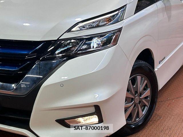 Nissan SERENA 2018-03 7224643-12