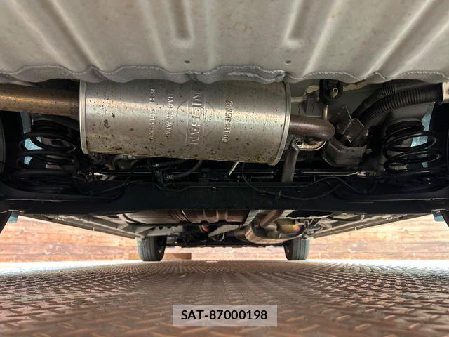 Nissan SERENA 2018-03 7224643-18