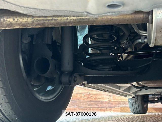 Nissan SERENA 2018-03 7224643-19