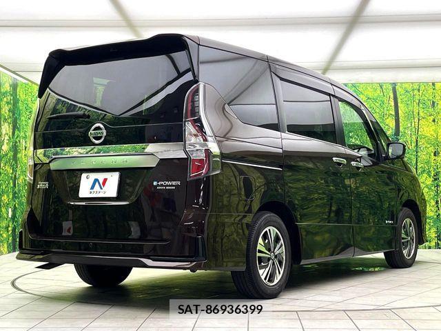 Nissan SERENA 2022-05 7224708-17
