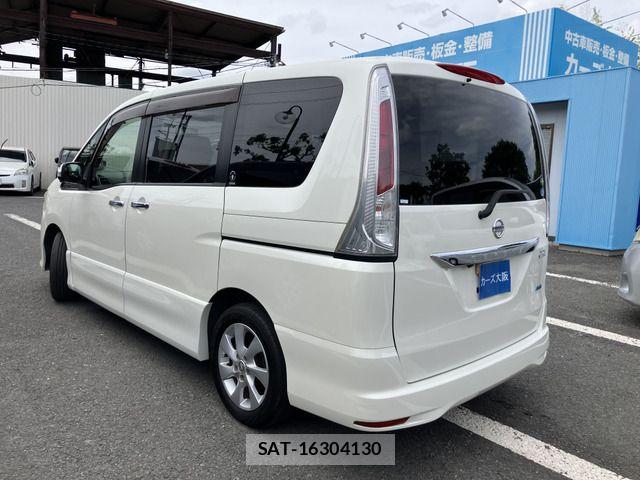 Nissan SERENA 2012-03 7224633-2