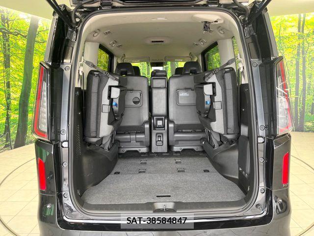 Nissan SERENA 2023-04 7224725-9