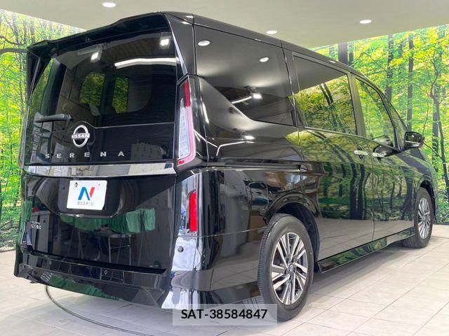 Nissan SERENA 2023-04 7224725-15