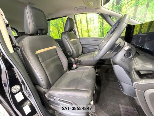 Nissan SERENA 2023-04 7224725-6