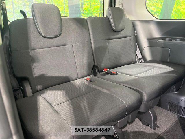 Nissan SERENA 2023-04 7224725-8
