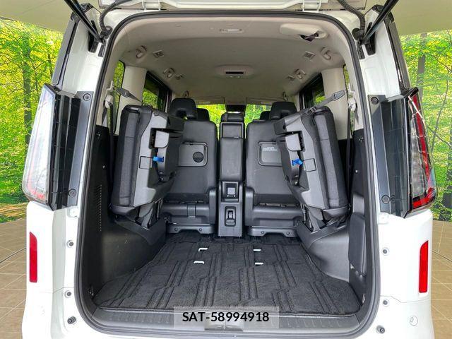 Nissan SERENA 2023-09 7224735-10