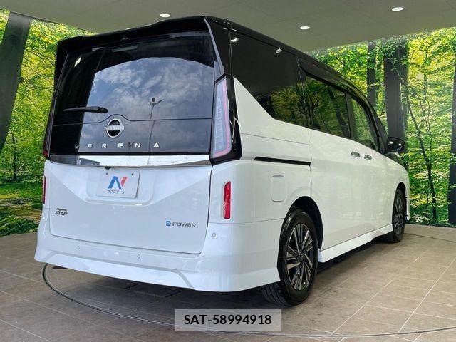 Nissan SERENA 2023-09 7224735-17