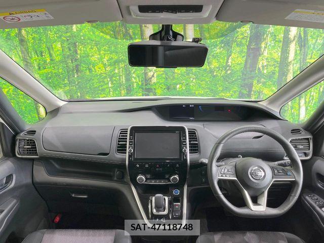 Nissan SERENA 2018-03 7224641-1