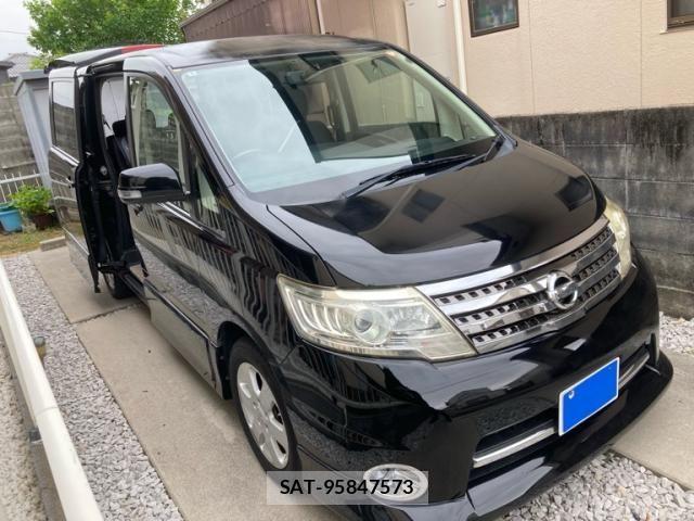 Nissan SERENA 2010-02 7224610-0