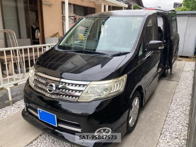 Nissan SERENA 2010-02 7224610-1