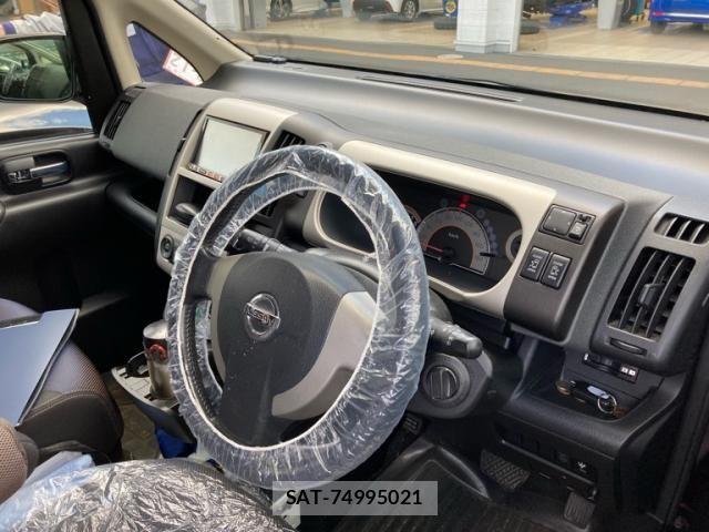 Nissan SERENA 2007-11 7224607-16