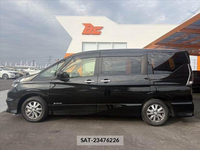 Nissan SERENA 2018-12 7224646-10