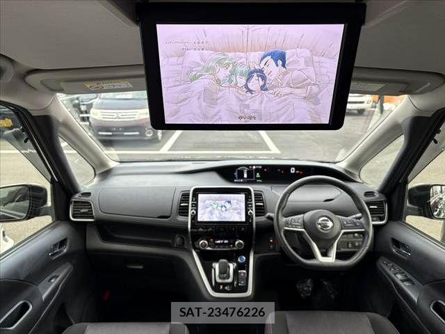 Nissan SERENA 2018-12 7224646-1
