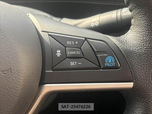 Nissan SERENA 2018-12 7224646-28